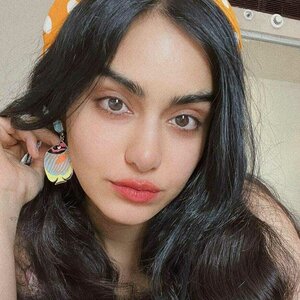 Adah Sharma 0101