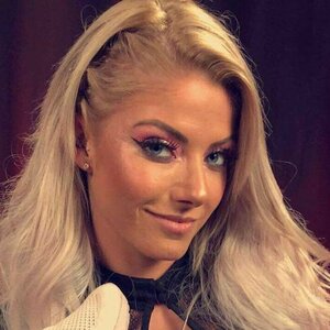 Alexa Bliss 0023