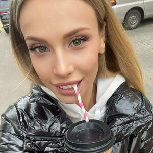 Alice Wanders 0031