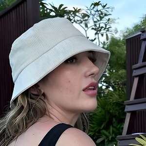 Amanda Meirelles 0013