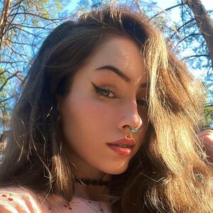 Anastasiia Mut 0009