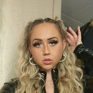 Ashton Rae 0010