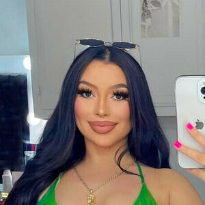 Ava Calvo 0003