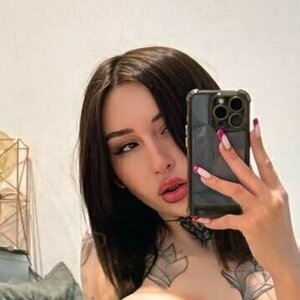 Be Me Mayaa 0016