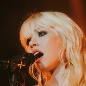 Carly Rae Jepsen 0008