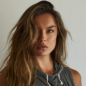 Cherokee Star Luker 0010