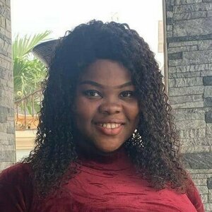 Chioma Lovv 0011