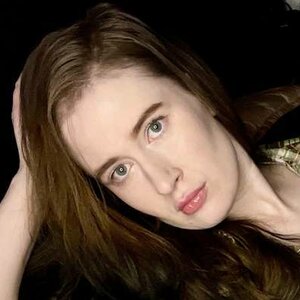 Classy Gothic Witch 0016