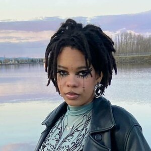 Cosmiccelebrity 0015