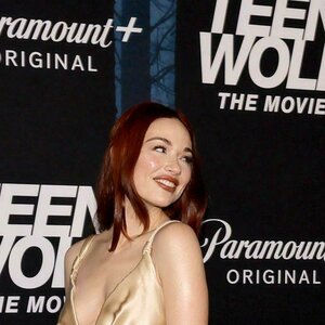 Crystal Reed 0009
