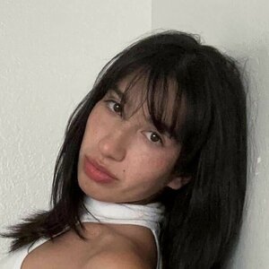 Domi Elizabethh 0004