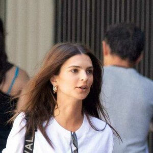 Emily Ratajkowski 0012