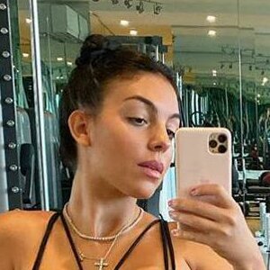 Georgina Rodriguez 0010