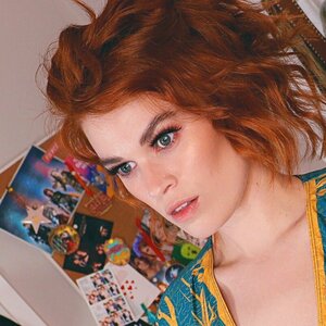 Hollie Bennett 0032