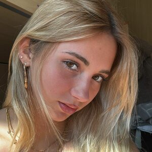 Iris Vallaranii 0006