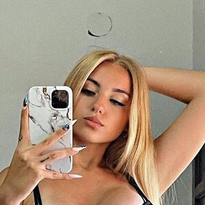 Katherina Lewczuk 0006