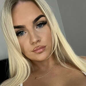 Katieleighhh 0004