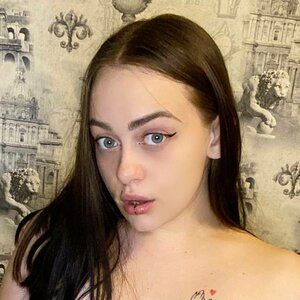 Kira Clark 0029