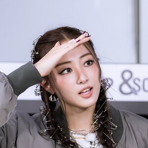 Lee Ga Won Meovv 0003