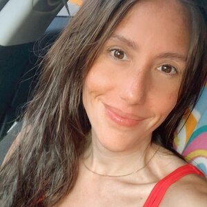 Maria Andrea Meza 0011