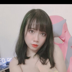 Momoko Xoxo 0004