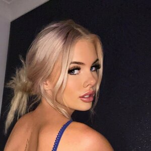 Naughtyblondexx 0019