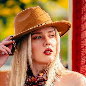 Nelly Laufeyson 0014