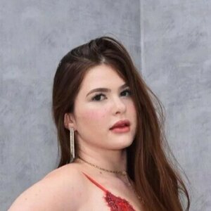 Nicolle Caroline 0005