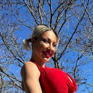 Nina Coxxx 0013