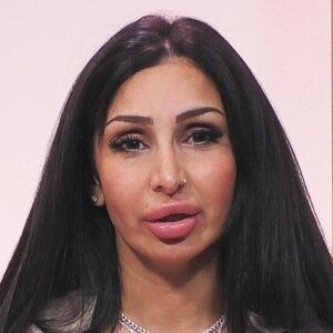 Pinar Sevim 0014