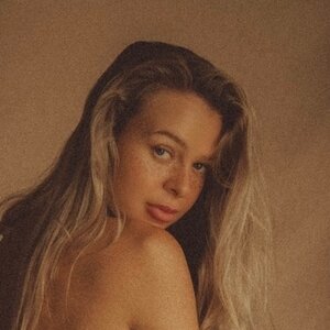 Rayannebts 0006