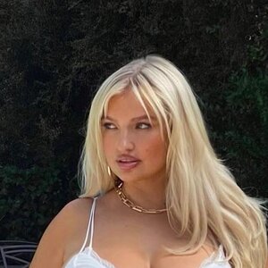 Sarina Nowak 0003