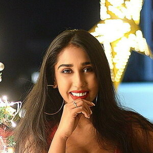 Scarlett M Rose 0102