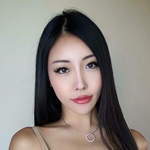 Stephanie Choi 0005