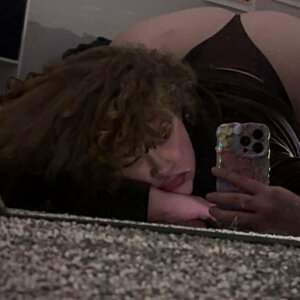 Taryn Dat Assup 0002