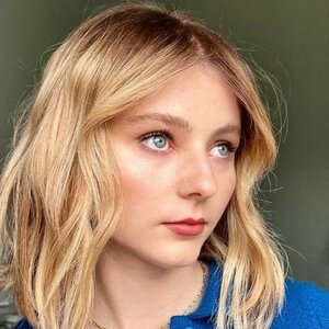 Thomasin Mckenzie 0006