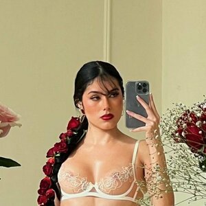 Valeria Vixen 0003