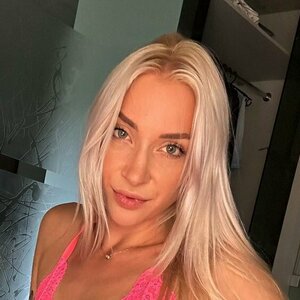 Victoria Bellucci 0004