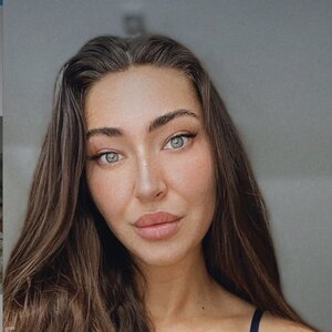 Yourqueen 0002