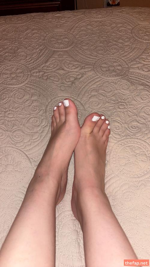 Best feet pics 😍 itssam123